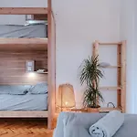 Surfinn Lisbon Bed & Breakfast Costa da Caparica
