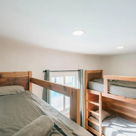 Bed & Breakfast Surfinn Lisbon