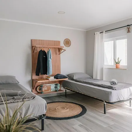 Surfinn Lisbon 4* Costa de Caparica