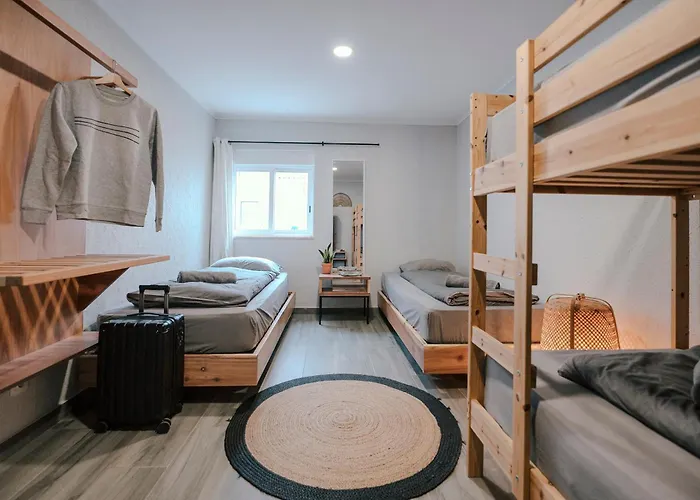 Surfinn Lisbon 4*