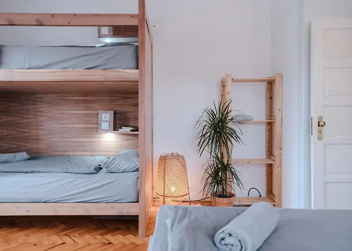 Surfinn Lisbon Bed & Breakfast Costa de Caparica