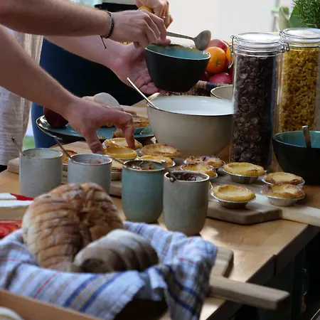 Surfinn Lisbon Кошта-да-Капарика